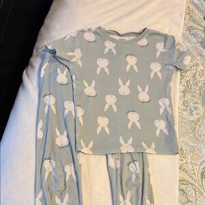 Carter’s Boys Size 8 Bunny Print Pajamas